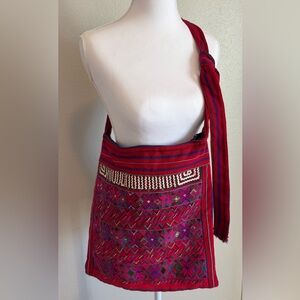 Artisan Guatemalan Huipil Crossbody Bag -Boho Ethnic Handwoven Embroidered Purse